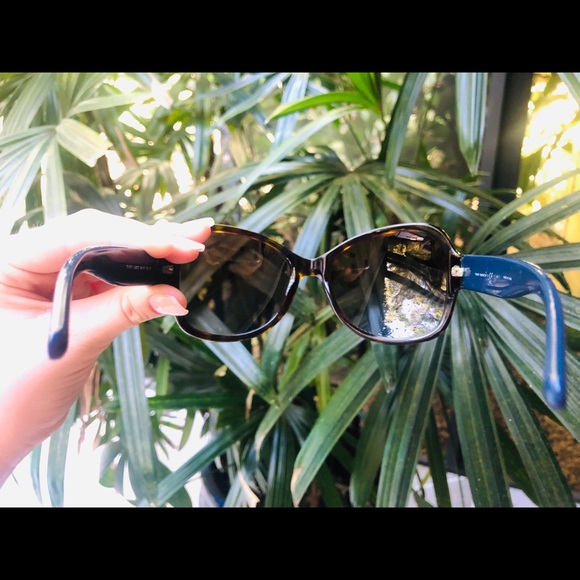 🕶👠Tory Burch polarized sunglasses, cat-eye shape - Picture 2 of 8